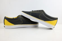 Load image into Gallery viewer, Dekline x Wu Tang &quot;Killer Bee&quot; (1 of 500)