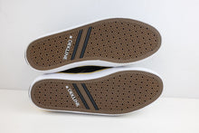 Load image into Gallery viewer, Dekline x Wu Tang &quot;Killer Bee&quot; (1 of 500)