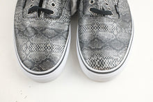 Load image into Gallery viewer, Vans Authentic x Syndicate x Jason Dill &quot;Snakeskin&quot;