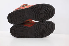 Load image into Gallery viewer, Nike SB Dunk Low Reese Forbes Hunters