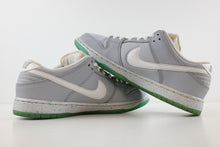 Load image into Gallery viewer, Nike SB Dunk Low Marty McFly