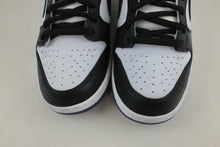 Load image into Gallery viewer, Nike SB Dunk Low Court Purple