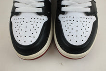 Load image into Gallery viewer, Air Jordan 1 Retro High Black Toe (2016)