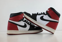 Load image into Gallery viewer, Air Jordan 1 Retro High Black Toe (2016)
