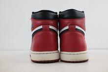 Load image into Gallery viewer, Air Jordan 1 Retro High Black Toe (2016)