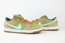 Load image into Gallery viewer, Nike SB Dunk Low Escargot