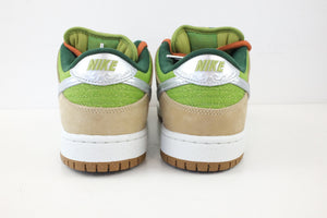 Nike SB Dunk Low Escargot