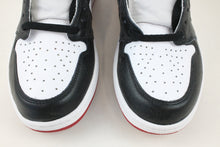 Load image into Gallery viewer, Air Jordan 1 Retro High Black Toe (2016)