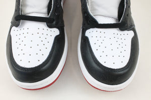 Air Jordan 1 Retro High Black Toe (2016)