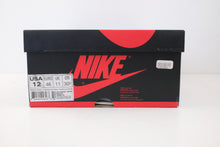 Load image into Gallery viewer, Air Jordan 1 Retro High Black Toe (2016)
