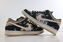 Load image into Gallery viewer, Nike SB Dunk Low Travis Scott