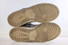 Load image into Gallery viewer, Nike SB Dunk Low Travis Scott