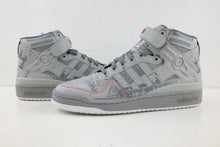 Load image into Gallery viewer, Adidas Forum Mid x Star Wars &#39;At-At&#39;