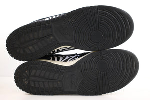 Nike SB Dunk Low Quartersnacks Zebra