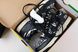 Nike SB Dunk Low Quartersnacks Zebra
