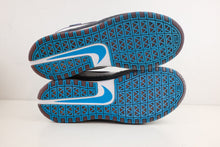 Load image into Gallery viewer, Nike LeBron 6 Summit Lake Hornet