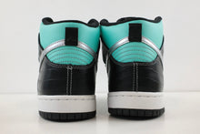 Load image into Gallery viewer, Nike SB Dunk High Diamond Supply Co.