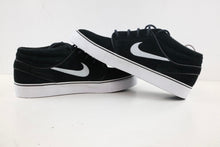 Load image into Gallery viewer, Nike SB Zoom Stefan Janoski Mid Black
