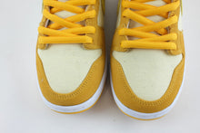 Load image into Gallery viewer, Nike SB Dunk High Pineapple
