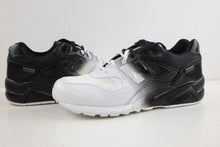 Load image into Gallery viewer, New Balance MTG580 Goretex