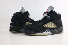 Load image into Gallery viewer, Air Jordan 5 Retro Black Metallic