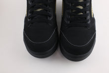Load image into Gallery viewer, Air Jordan 5 Retro Black Metallic