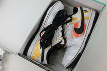 Load image into Gallery viewer, Nike SB Dunk Low Raygun Tie-Dye White