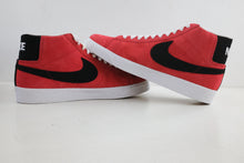 Load image into Gallery viewer, Nike SB Blazer Premium &#39;Sport Red&#39;