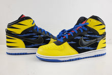 Load image into Gallery viewer, Nike Big Nike High Wolverine