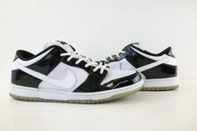 Load image into Gallery viewer, Nike SB Dunk Low Concord
