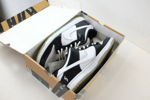 Nike SB Dunk Low Concord