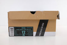 Load image into Gallery viewer, Nike SB Dunk Low Concord