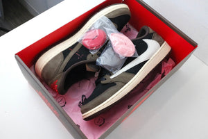 Air Jordan 1 Retro Low Travis Scott Mocha