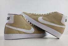 Load image into Gallery viewer, Nike SB Blazer &#39;Lost&#39;