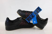 Load image into Gallery viewer, Star Wars x Adidas Superstar 2 &#39;Darth Vader&#39;