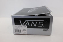 Load image into Gallery viewer, Vans Mt. Edition Mid LX Red