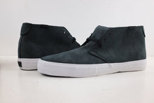Load image into Gallery viewer, Vans Syndicate Chukka Decon “S” Ice T