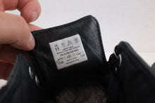 Load image into Gallery viewer, Vans Syndicate Chukka Decon “S” Ice T