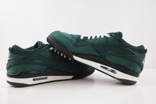 Load image into Gallery viewer, Air Jordan 4 RM SP Nigel Sylvester Grandma&#39;s Driveway