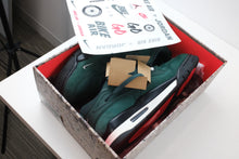 Load image into Gallery viewer, Air Jordan 4 RM SP Nigel Sylvester Grandma&#39;s Driveway