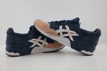 Load image into Gallery viewer, ASICS Gel-Lyte V Kith Salmon Toe