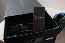 Load image into Gallery viewer, Reebok Answer 11 x Zune (1 of 60 Pairs)