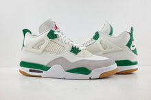 Load image into Gallery viewer, Air Jordan 4 Retro SB Pine Green