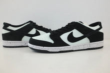 Load image into Gallery viewer, Nike SB Dunk Low Barely Green