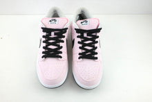 Load image into Gallery viewer, Nike SB Dunk Low Pink Box