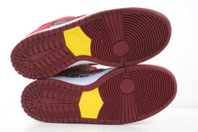 Load image into Gallery viewer, Nike SB Dunk Low Rukus Crawfish