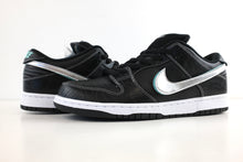 Load image into Gallery viewer, Nike SB Dunk Low Diamond Supply Co. (Black)