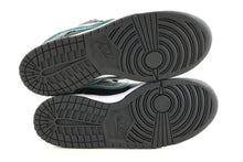 Load image into Gallery viewer, Nike SB Dunk Low Diamond Supply Co. (Black)