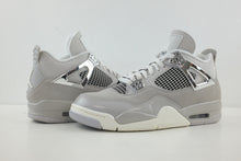 Load image into Gallery viewer, Air Jordan 4 Retro Frozen Moments (W)