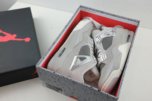Air Jordan 4 Retro Frozen Moments (W)